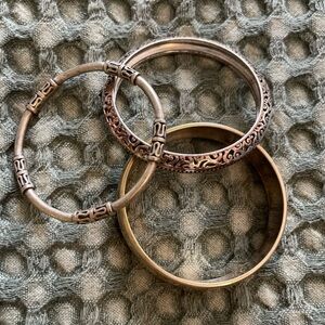 Vintage Victorian bangle bracelets scroll etched -set of 3 boho bangles